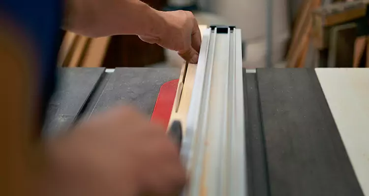 Bifold Door Seal Repair in Safety Harbor, FL