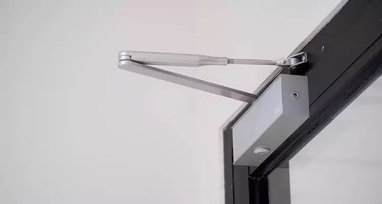 Screen Door Closer Installation in Safety Harbor, FL