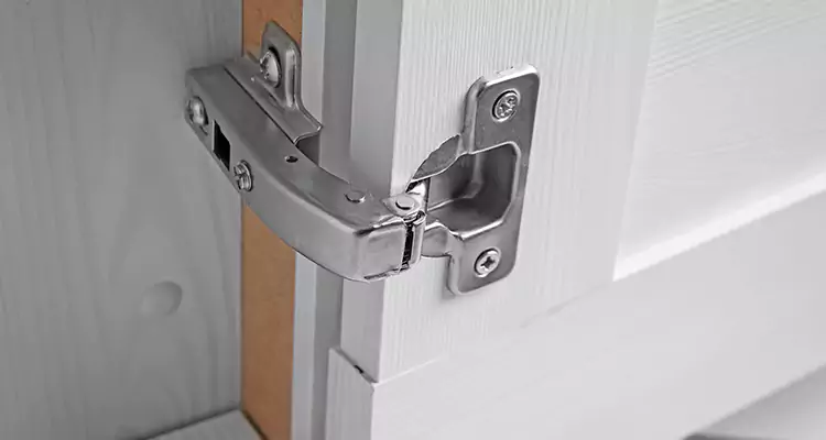 Shower Door Hinge Replacement in Safety Harbor, FL