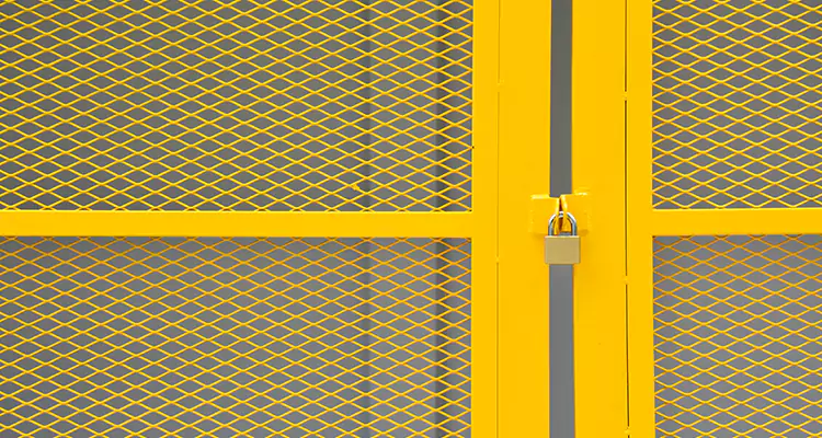 Steel Mesh Screen Door Repair in Safety Harbor, FL