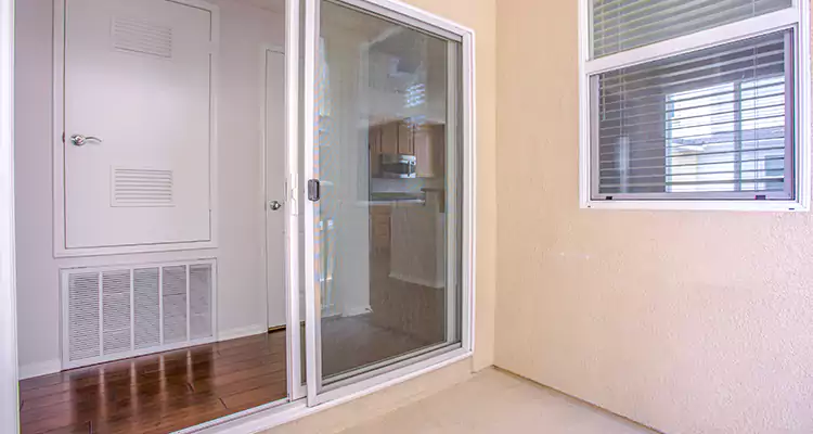 Sliding Screen Door Track Repair in Safety Harbor, FL
