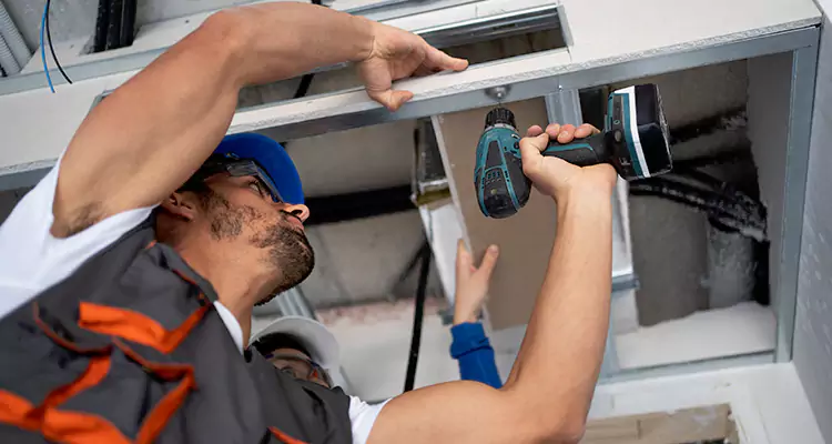 Emergency Overhead Door Repair in Safety Harbor, FL