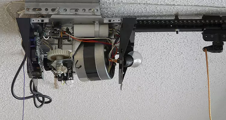 Garage Door Motor Replacement in Safety Harbor, FL