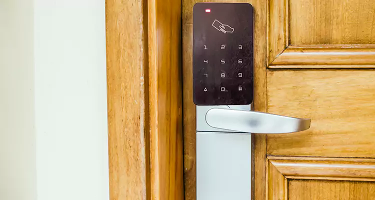 Keyless Hotel Door Locks Repair in Safety Harbor, FL
