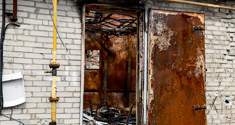 Metal Door Rust Repair in Safety Harbor, FL