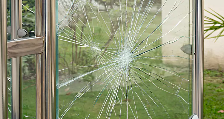 Frameless Glass Door Repair at Home in Safety Harbor, FL