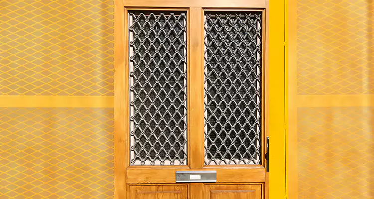 Sliding Pet Screen Door Replacement in Safety Harbor, FL